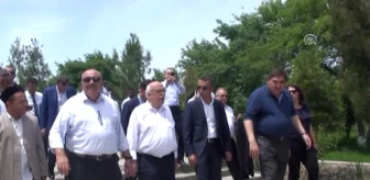 Başbakan Yardımcısı Türkeş ve Bakan Avcı Buhara'da