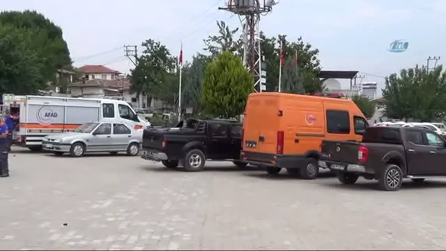 Depremlerin Ardından Köylüler Yaşadıklarını Gözyaşlarıyla Anlattı Depremlerin Ardından Köylüler Yaşadıklarını Gözyaşlarıyla Anlattı