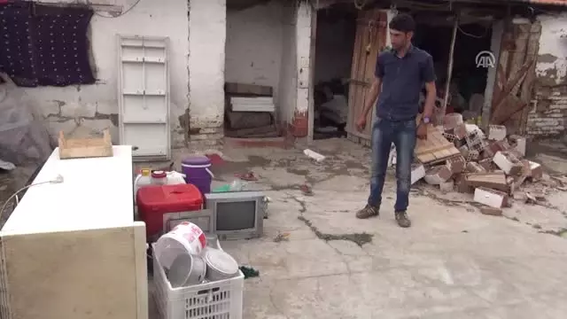 Manisa'daki Deprem Manisa'daki Deprem