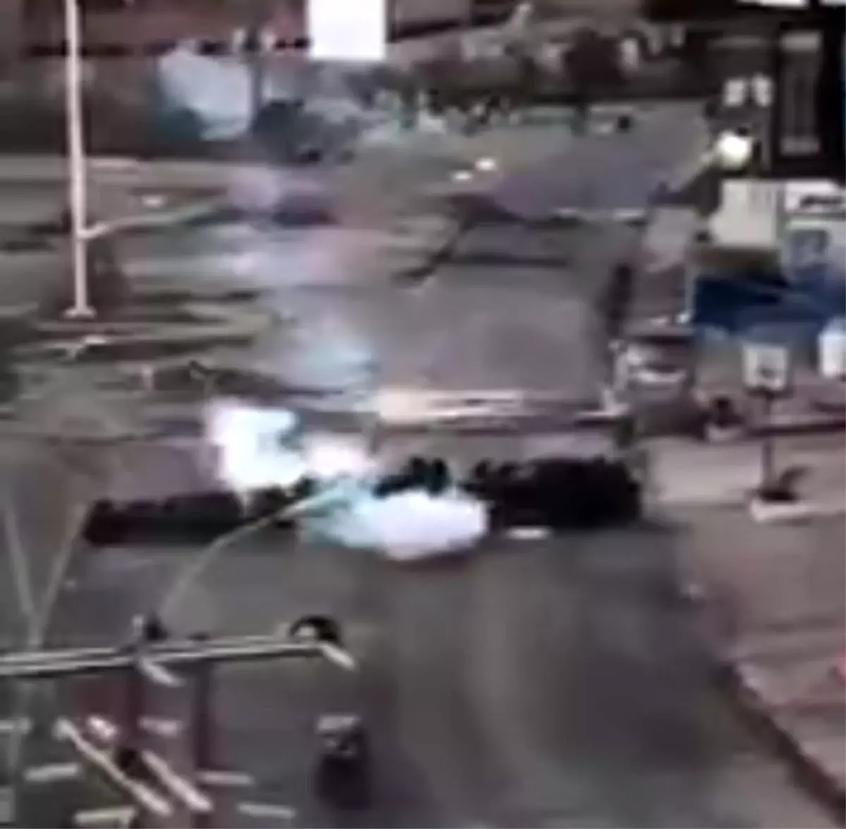 Polise Roketli Saldırı