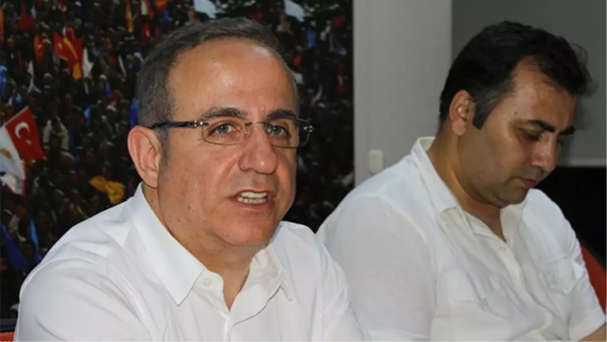AK Parti İzmir Milletvekili Sürekli Gençlerle Sahur Yaptı