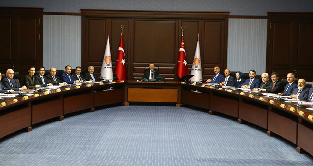 Erdoğan'dan İlk MKYK Toplantısı! 3 İsimle, 1.5 Saat Önce Buluştu