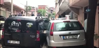 İzmir Sele Teslim! Sürüklenen Araçlar Hurdaya Döndü