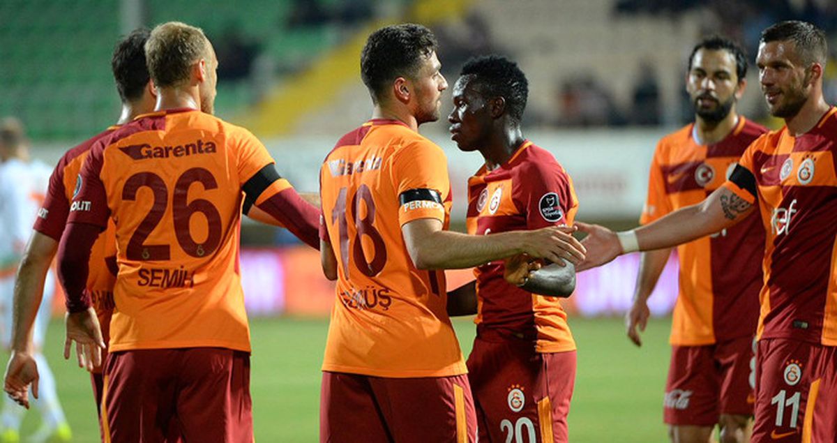 Süper Lig'de Galatasaray Deplasmanda Aytemiz Alanyaspor'u 3-2 Yendi
