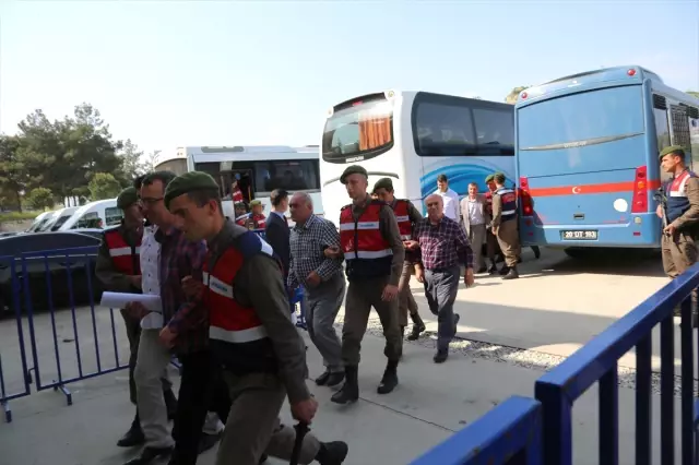 Fetö'nün Çivril Yapılanması Davasından Tutuklama Çıktı