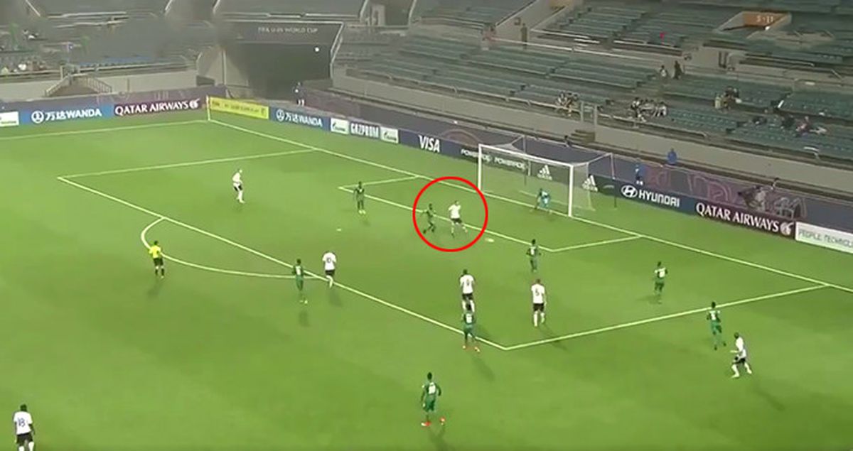 Türk Asıllı Suat Serdar'ın Attığı Gol Herkesi Mest Etti