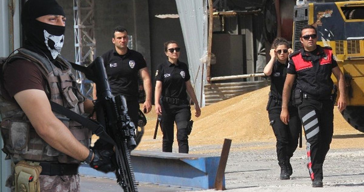Adana'yı Teksas'a Çeviren Husumetli Ailelere 500 Polisle Şok Baskın