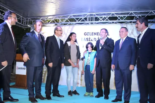 AK Parti Genel Başkan Yardımcısı Cevdet Yılmaz Açıklaması AK Parti Genel Başkan Yardımcısı Cevdet Yılmaz Açıklaması