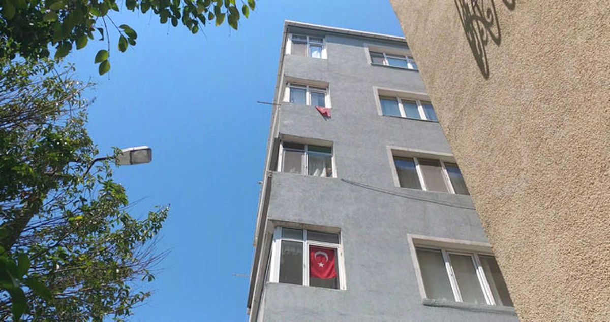 Altıncı Kattan Düşen Ayaz Bebek Feci Şekilde Can Verdi!