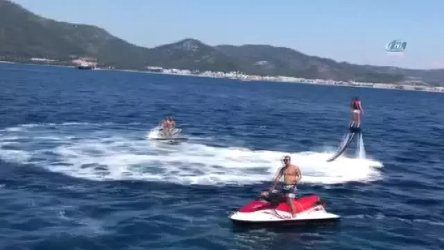 Dolar Milyarderi Denizin Ortasında Su Parkı Kurdurttu Dolar Milyarderi Denizin Ortasında Su Parkı Kurdurttu