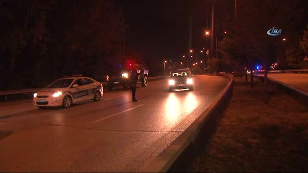 Başkent'te Şüpheli Araçtan Ateş Açan Şahıslar, Polisi Alarma Geçirdi