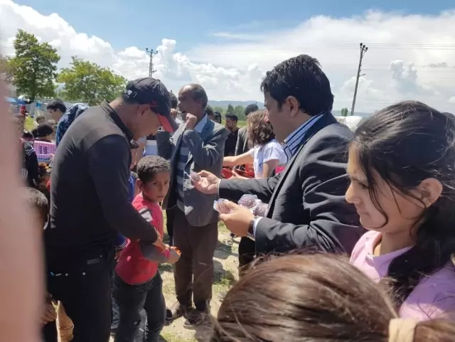 Kardeşlik Köprüsüne Bir Örnek de Seyitgazi'den Kardeşlik Köprüsüne Bir Örnek de Seyitgazi'den