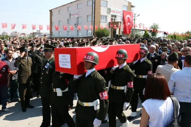 Şehide Son Görev Şehide Son Görev