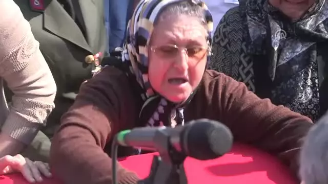Şehit Başçavuş Fevzi Kıral Son Yolculuğuna Uğurlandı Şehit Başçavuş Fevzi Kıral Son Yolculuğuna Uğurlandı