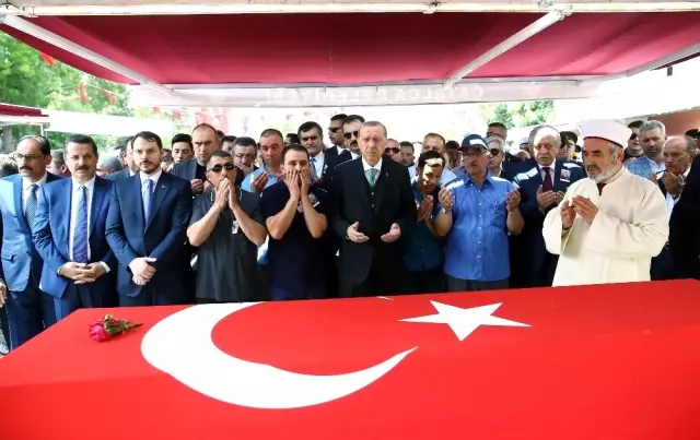 Şırnak Şehidi Albay Gökhan Peker Son Yolculuğuna Uğurlandı