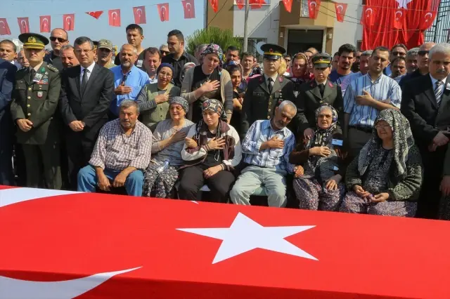 Şırnak Şehitlerimizi Uğurluyoruz Şırnak Şehitlerimizi Uğurluyoruz