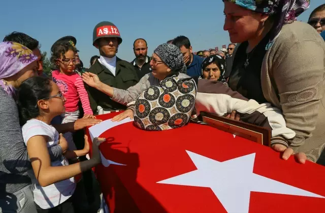 Şırnak Şehitlerimizi Uğurluyoruz Şırnak Şehitlerimizi Uğurluyoruz
