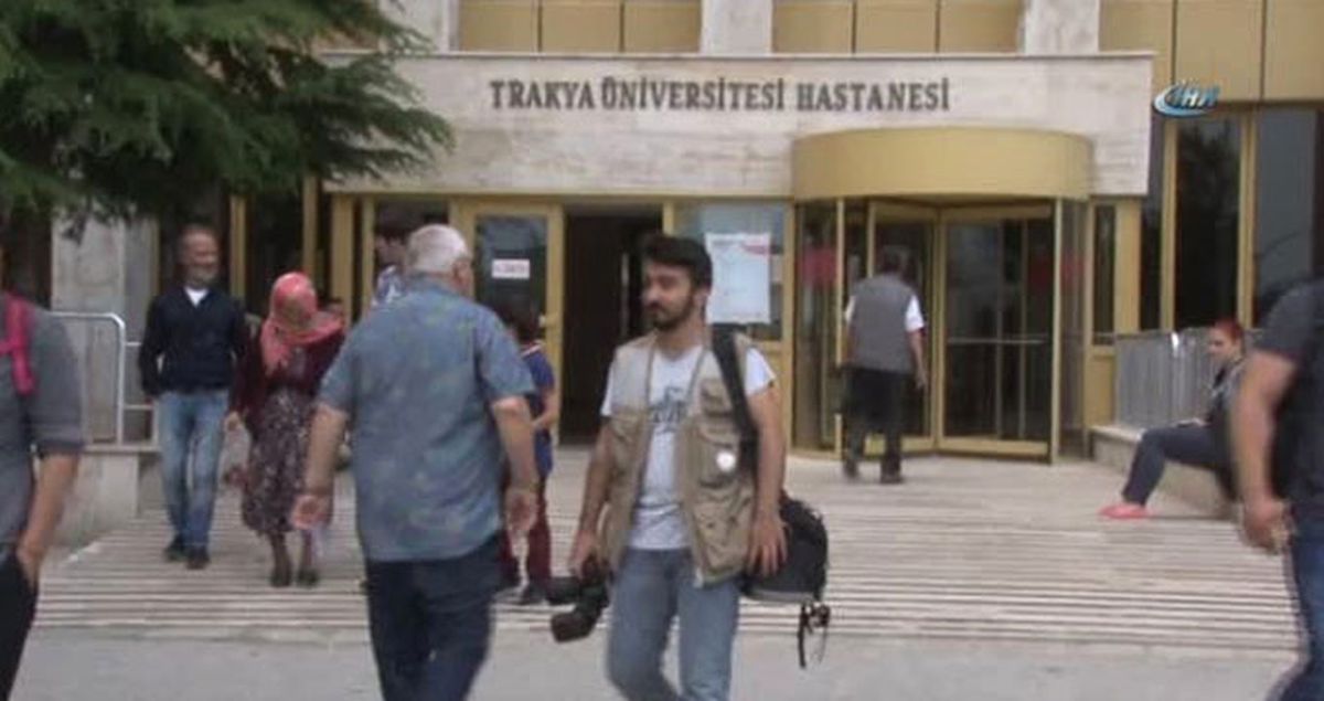 Askerlerden Sonra Bu Kez Doktorlar! 124 Hastane Personeli Zehirlendi