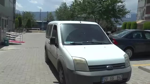 Denizli Adliyesi Önündeki Silahlı Kavga Denizli Adliyesi Önündeki Silahlı Kavga