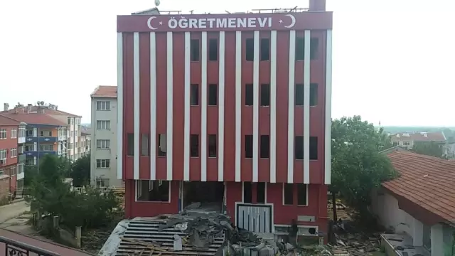 Edirne Öğretmenevi Binası Yıkılacak Haber
