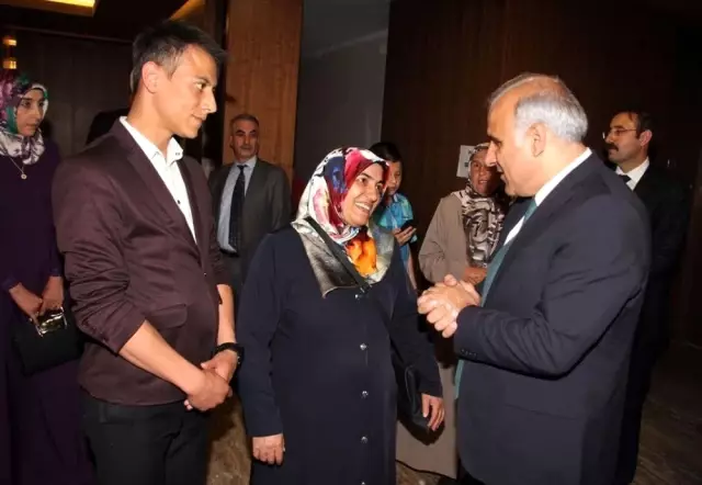 Elazığ Protokolü, Şehit Aileleri ve Gazilerle Bir Araya Geldi Elazığ Protokolü, Şehit Aileleri ve Gazilerle Bir Araya Geldi