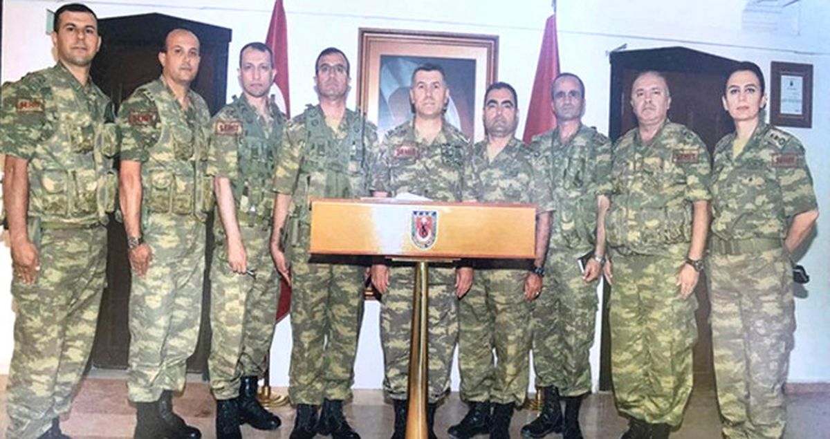 Helikopter Kazasında Şehit Olan Askerlerin Birlikte Çektirdiği Son Fotoğraf