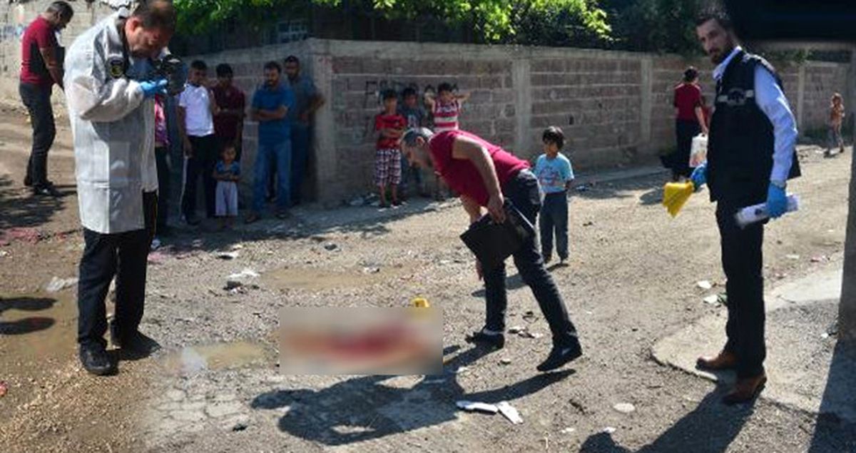 'Uyuşturucu Satma' Diyen Babasını Pompalıyla Öldürdü