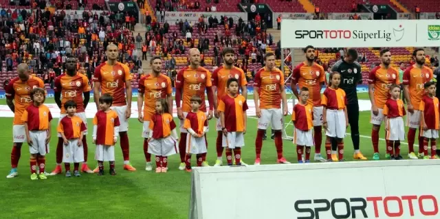 4 Futbolcunun Sözleşmesi Sona Erdi 4 Futbolcunun Sözleşmesi Sona Erdi