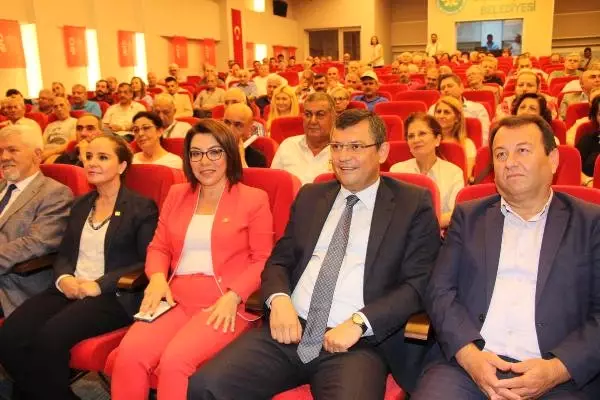 Özer: Cumhurbaşkanı Tükenmişlik Sendromu ile Karşı Karşıya Özer: Cumhurbaşkanı Tükenmişlik Sendromu ile Karşı Karşıya