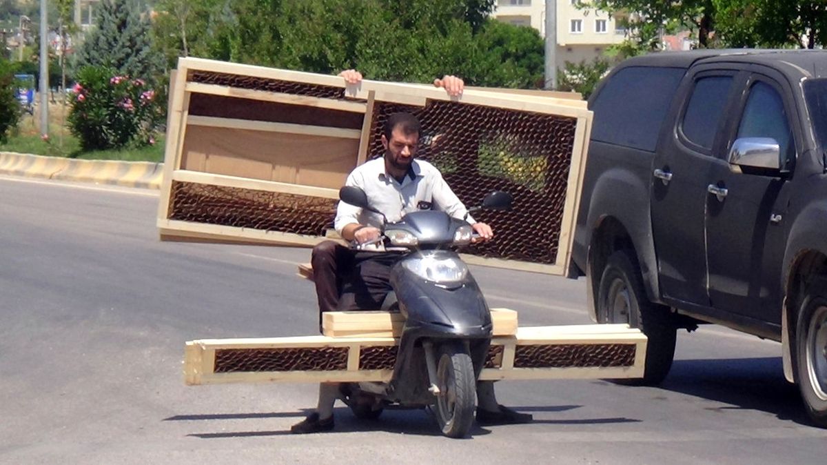 Motosikletle Kapı Sevkiyatı!