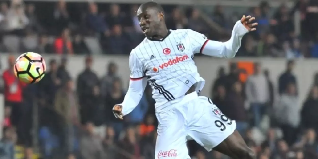 Shanghai Shenhua, Demba Ba'yı Ortağı Olduğu Aves'e Göndermek İstiyor
