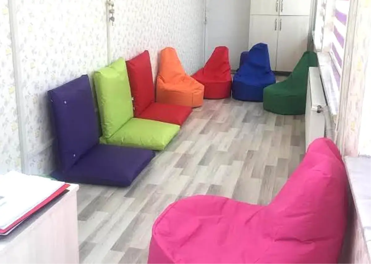Edremit Devlet Hastanesi'nde 'Gebe Okulu' Hizmet Vermeye Devam Ediyor