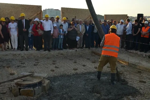Gelibolu'ya Altın Gerdanlık Gelibolu'ya Altın Gerdanlık