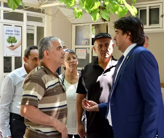 Halk toplantılarının 7'ncisi Yeniköy'de yapıldı Halk toplantılarının 7'ncisi Yeniköy'de yapıldı