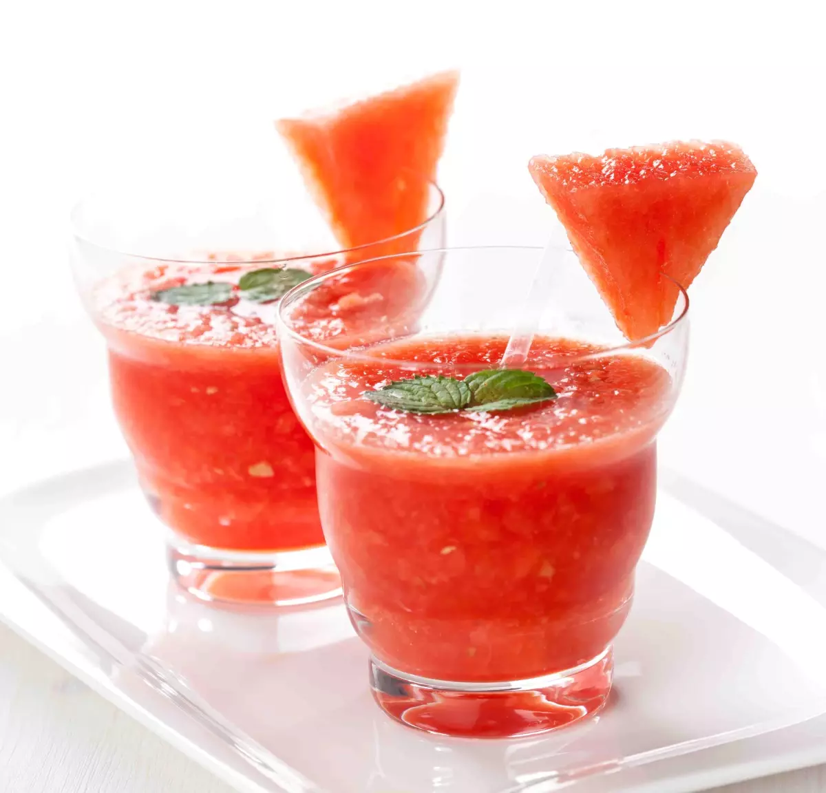 Hızlı ve Sağlıklı Bronzluk İçin Smoothie Tarifleri