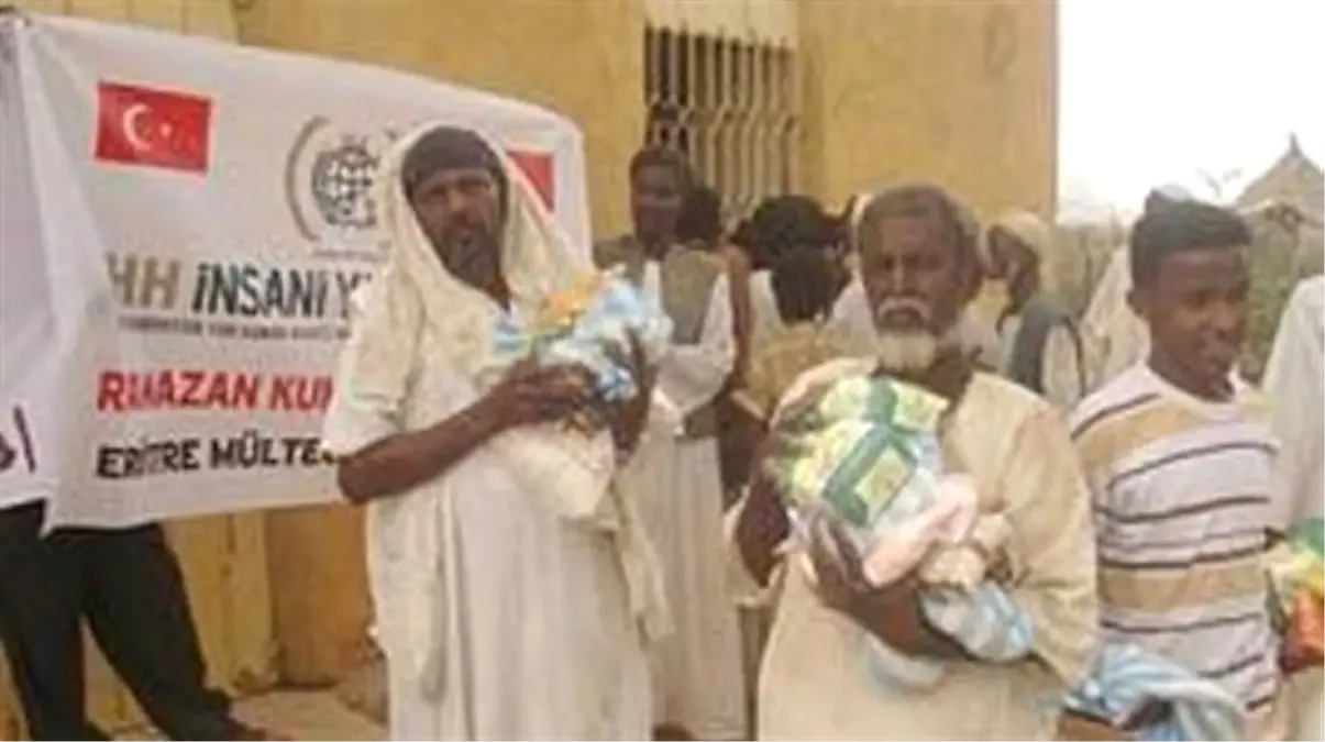 İhh'dan Eritreli Mültecilere Gıda Yardımı