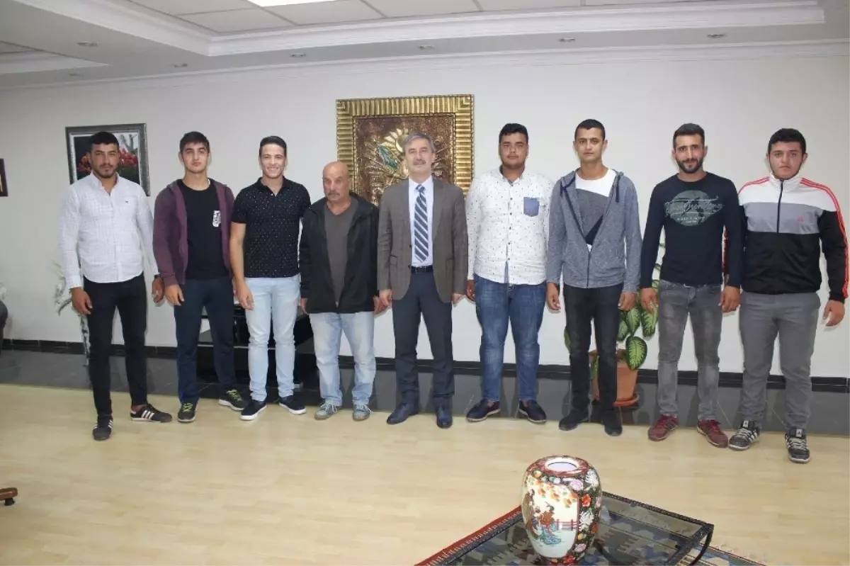 Kırkpınar Öncesi Başkan Şirin'den Güreşçilere Destek