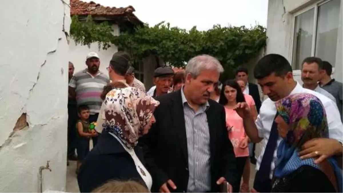 Manisa Vali Güvençer, Şehit Kıral'ın Ailesini Ziyaret Etti