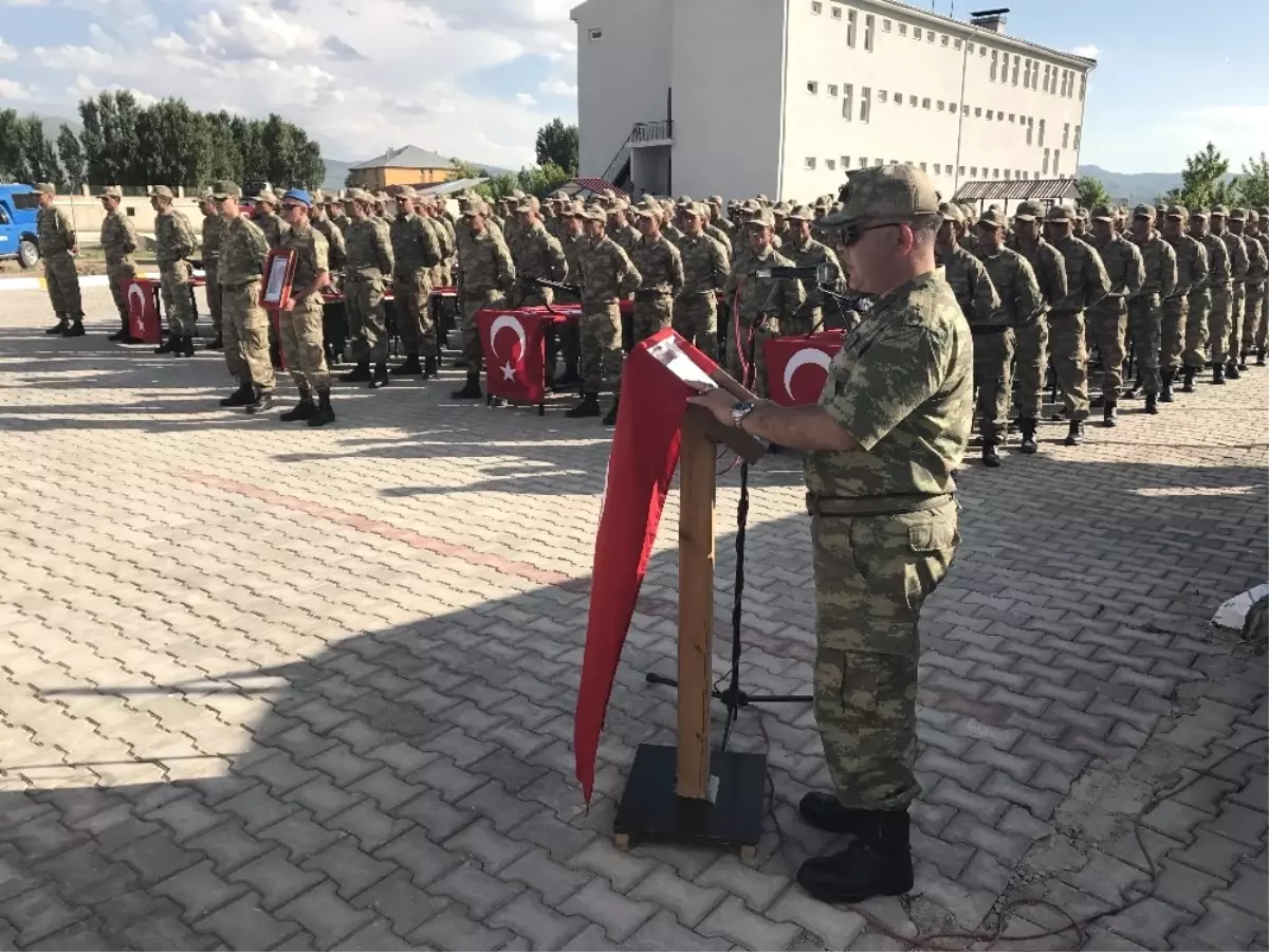 Muradiye'de Güvenlik Korucuları Yemin Etti