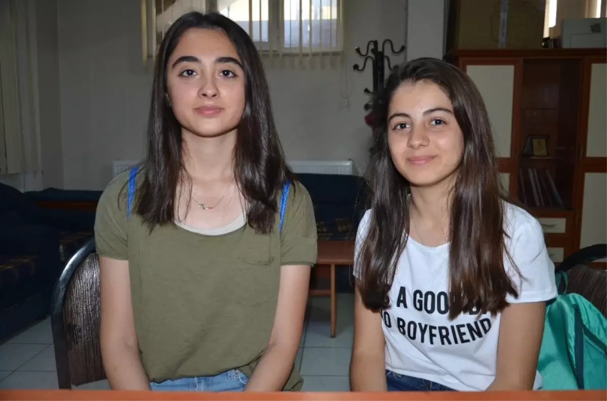 Somalı Öğrencilerden 'Türkçe Harekatı'