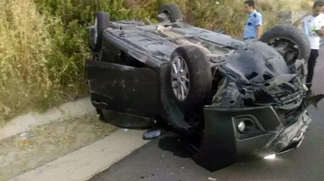 Arsuz Kaymakamı Trafik Kazası Geçirdi Arsuz Kaymakamı Trafik Kazası Geçirdi