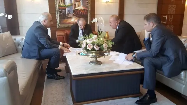 Başkan Kösemusul, Bakan Özlü ile Yerli Otomobil Hakkında Görüştü