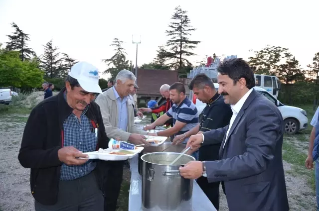 İftar Sofrası Gümüşbel'de Kuruldu İftar Sofrası Gümüşbel'de Kuruldu
