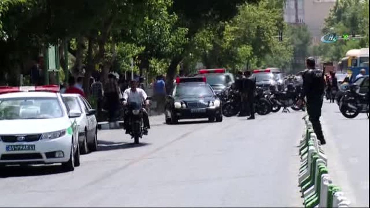 İran'da Çifte Saldırı