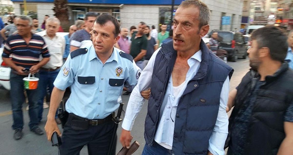 İftar Saatinde Çıkan Sopalı Yumruklu Kavga Böyle Görüntülendi