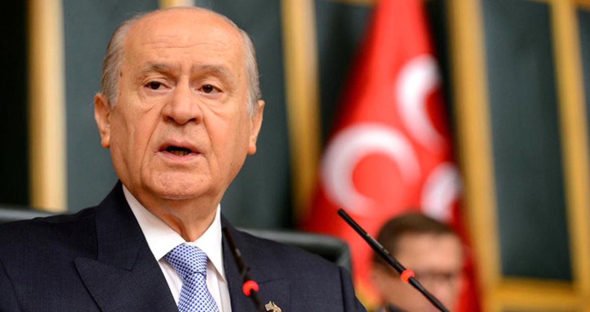 Bahçeli, Bülent Arınç'ın FETÖ Zanlısı Damadının Tahliyesine İsyan Etti