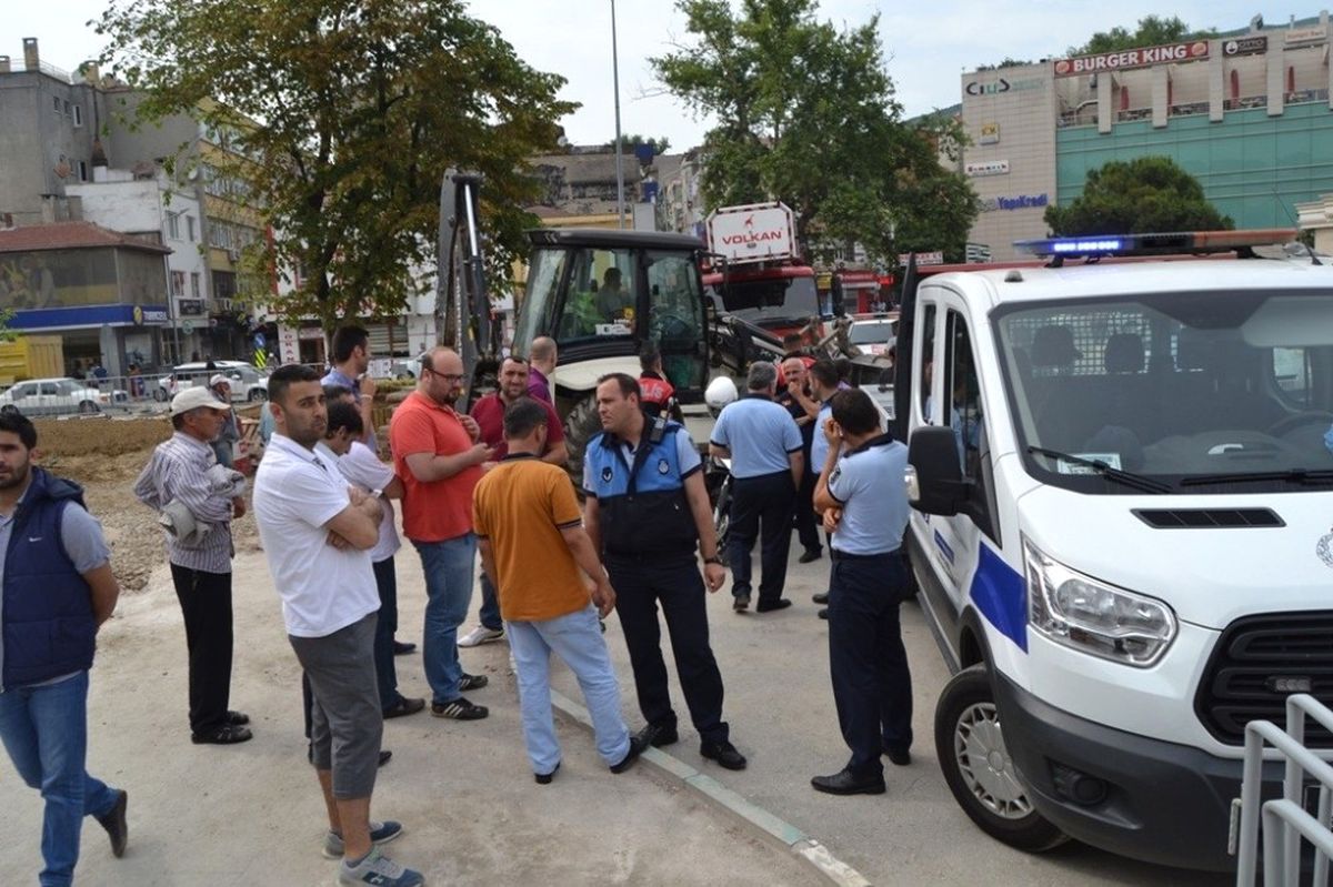 Bursa'da Asılan Beşiktaş Bayrağı Ortalığı Karıştırdı