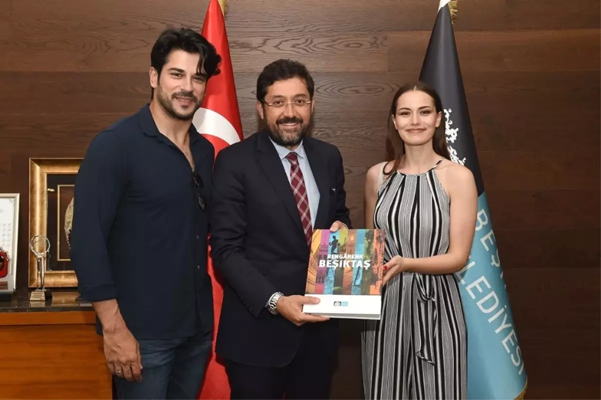 Fahriye Evcen ve Burak Özçivit'in Nikahını Başkan Hazinedar Kıyacak