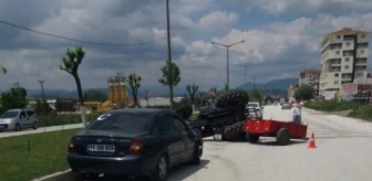 Harran'da Traktör Otomobile Çarptı; 1 Ölü, 1 Yaralı