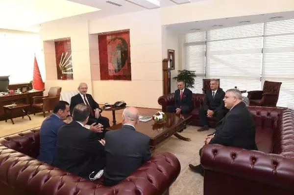 Kılıçdaroğlu, Antalya Yörük İlbeyi Osman Çiçekdağı ve Hemşehri Derneklerinin Temsilcilerini Kabul...
